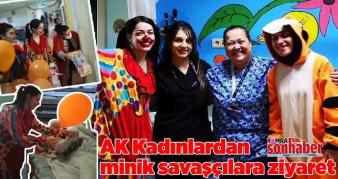 AK Kadınlardan minik savaşçılara ziyaret