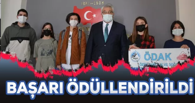 Başarı Ödüllendirildi